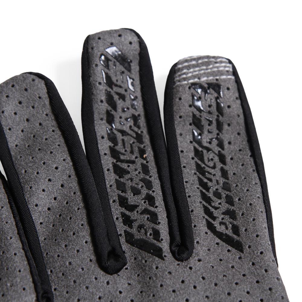 Stay Strong MAB Youth Gloves - Black - Image 4